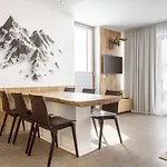 Alpenrock By Alps Hotel apartamentowy 4*