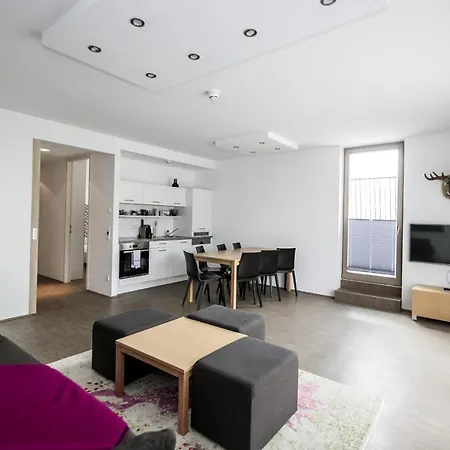 Alpenrock By Alps Apart-hotel